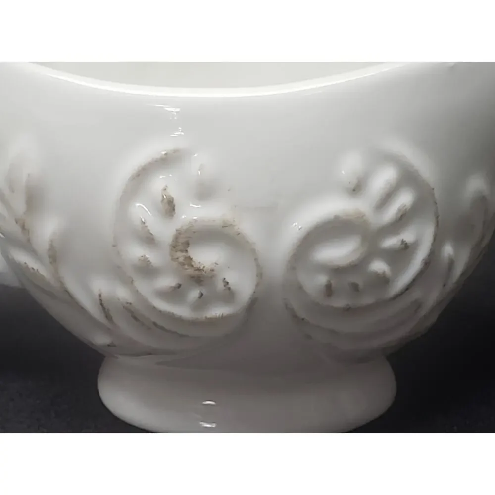 Avon Vintage Gravy Boat / Serving Bowl Dish with Scroll Design Kitchen Decor